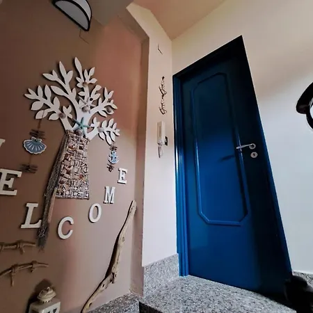 Il Ritratto Casa * Scilla