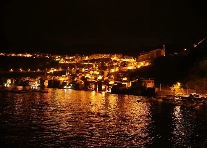Il Ritratto Casa Scilla